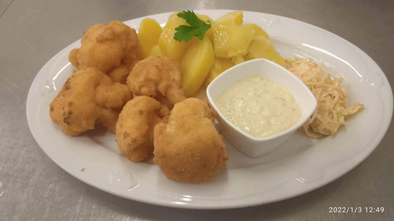 Mala Svata Hora - Penzion & Restaurace Mníšek pod Brdy Kültér fotó