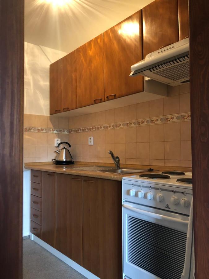 Mala Svata Hora - Penzion & Restaurace Mníšek pod Brdy Kültér fotó